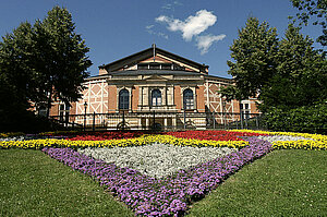Das Festspielhaus in Bayreuth