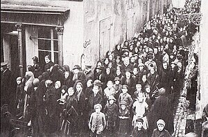 Armut und Hunger nach dem Krieg im Deutschen Reich 1918