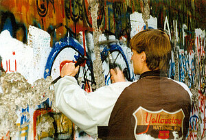 Abriss Berliner Mauer - Mauerspecht