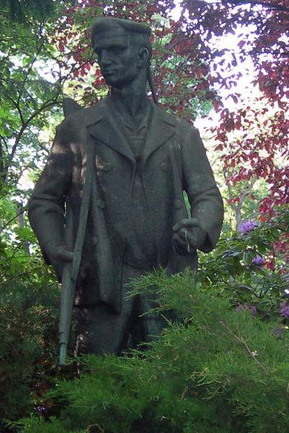 Statue eines Roten Matrosen vom Matrosenaufstand Matrose Novemberrevolution